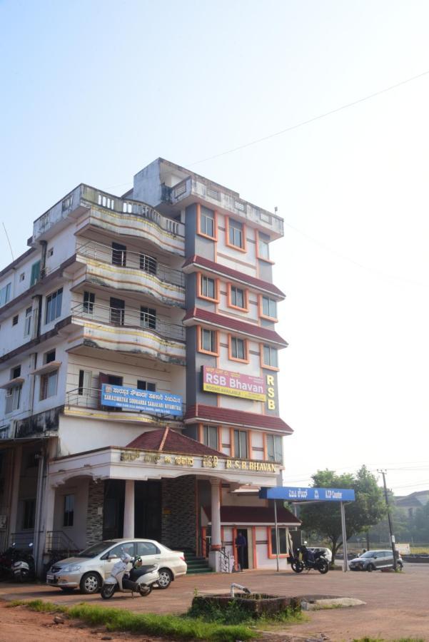 R S Bhavan 마니팔라 외부 사진
